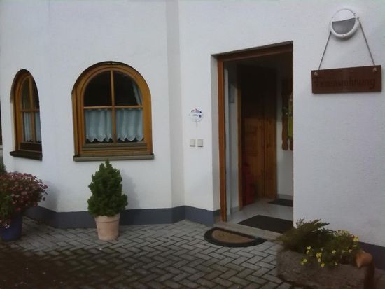 Infos zur Ferienwohnung: 
http://www.linder-uhren.de/ferienwohnung/