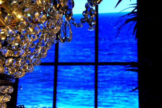 WELCOME to HOLLISTER, Regent Street