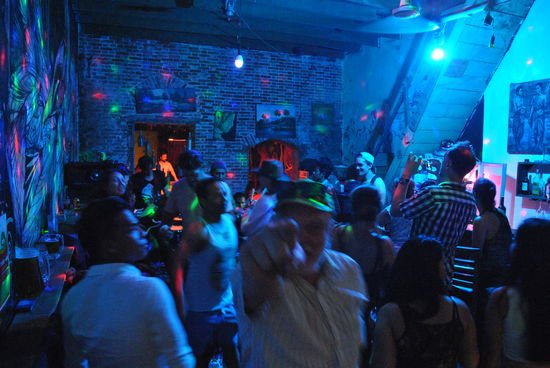 und irgendwann tanzen fast alle ...