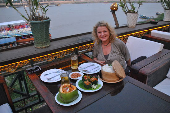 Fish Amok und Chicken Amok.....hmmmmm