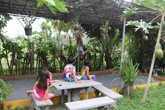 Turnstunde mit/für die Kinder 