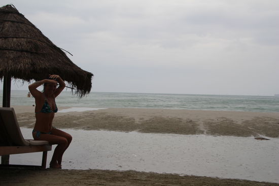 aber das ist egal, wenn es warm ist und keine Kleidung nass werden kann 