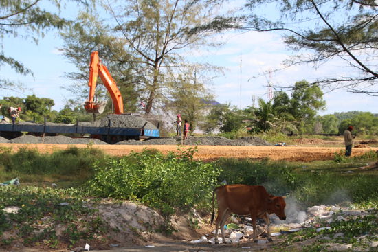 alles ertrinkt in Müll 