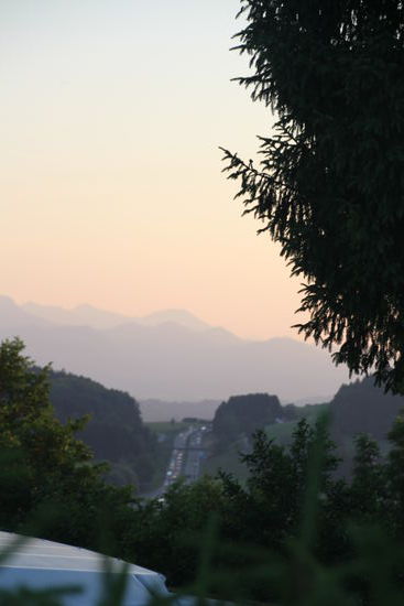 nur ca. 5 Min. von der AB entfernt