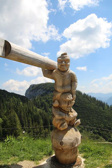 http://www.alpguide.net/2016/09/16/holzgeisterweg-auf-dem-rauschberg/