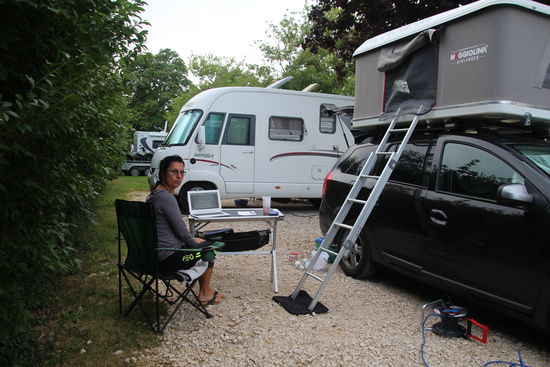 Arbeitsplatz ist eingerichtet 