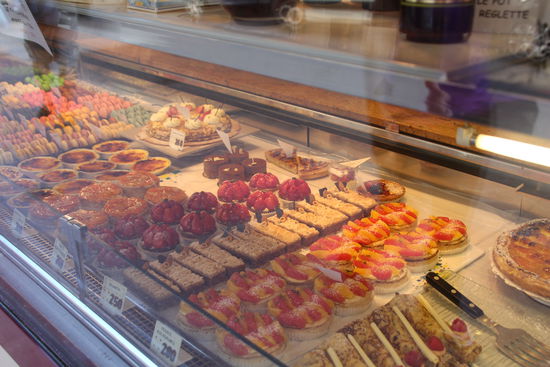 puuh... französische Backwerke sind optisch sehr hübsch, geschmacklich aber sehr süß 