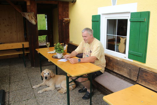 Klaus und Bruno in "Klein Meran" um 17:30 h mit kalter Küche