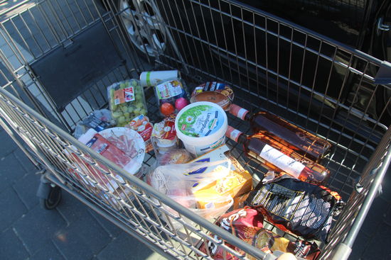 und noch schnell die Kühlbox befüllen