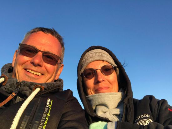 kaum vorstellbar, dass wir heute schon mal in Badeklamotten am Strand lagen - jetzt ist Lagenlook angesagt.