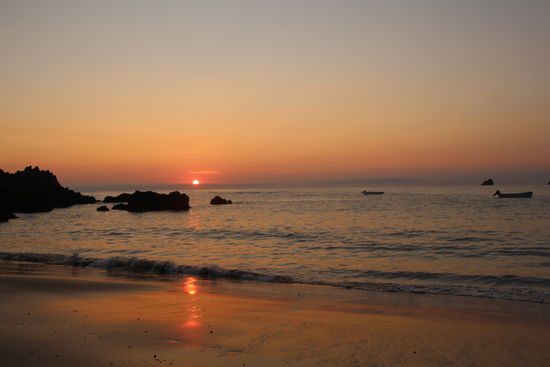 Sonnenaufgang Playa de Isla - Strand