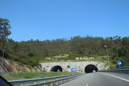 wir fahren in Küstennähe Richtung Westen