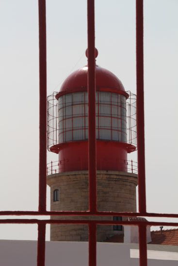 ca. 90 Kilometer Nenntragweite hat dieser Leuchtturm.