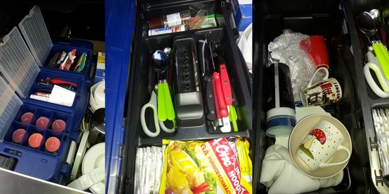 Küchenartikel und Kleinteile in einer Werkzeugkiste.
Heißt jetzt dann wohl Haushaltskiste.