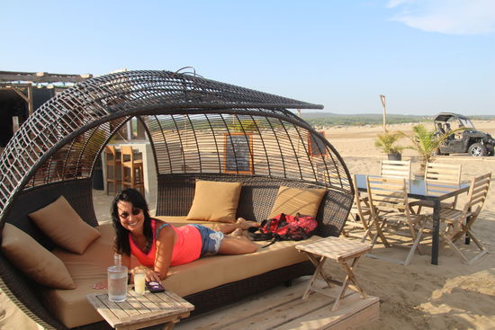 dieser Pastice geht auf meinen Sohn, mit dem ich gerade telefoniert habe, weil er heute Geburtstag hat und mit dem ich in Kambodscha auch schon "so" chillig unterwegs war. 
HAPPY BIRTHDAY