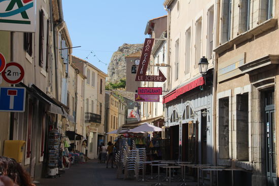 im Zentrum von Gruissan