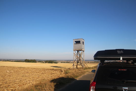 so knapp vor "Feldweg"