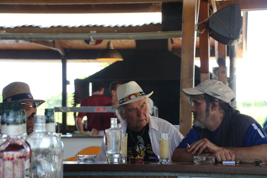 Eine coole location, interessante Gäste