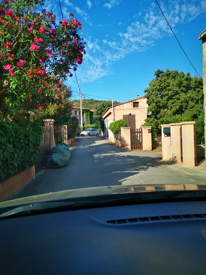 enge Straßen in Cargèse