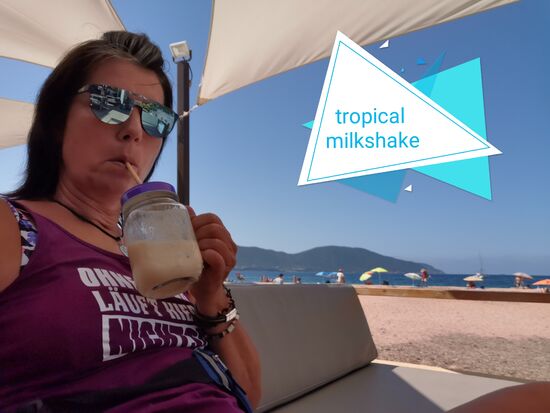 leider nur ein kleines Hotel, aber kein CP in dieser hübschen Bucht