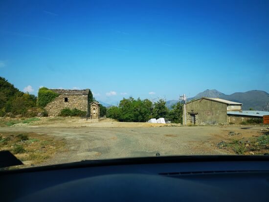 Navi sagt rechts - ABER ...