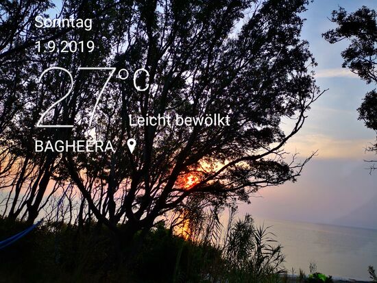 Sonnenaufgang direkt vor dem "Schlafzimmerfenster"