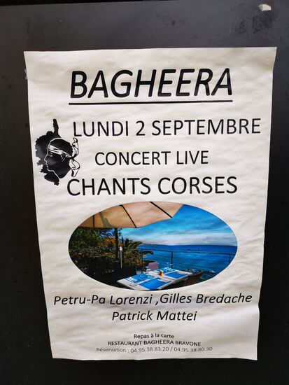 abends gibt es im Restaurant nochmals Live Musik - heute korsisch