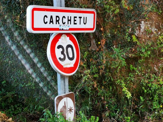 Bevölkerung: 31 (2014) 
(Quelle: Wikipedia)