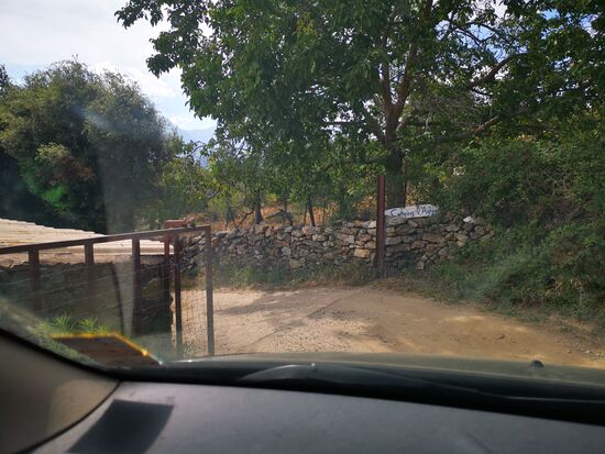 die Einfahrt zum "Campingplatz"