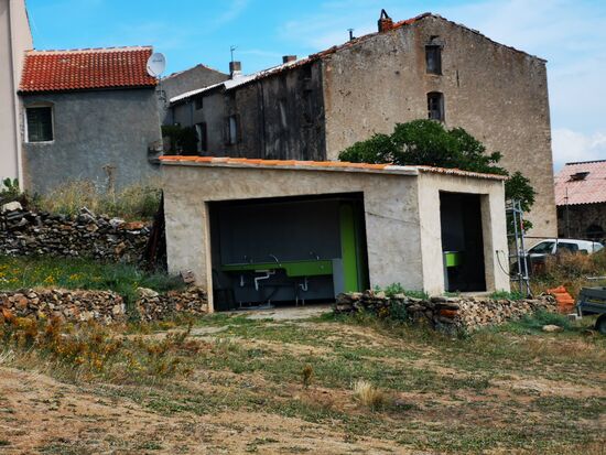 eines der Sanitärgebäude