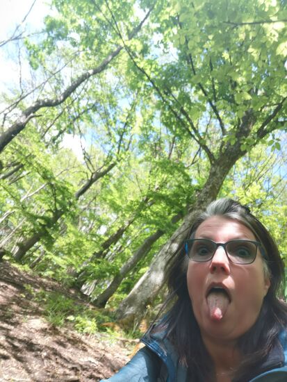 auf Fotos kommt die Steigung nie raus, aber meine Gesichtsfarbe wird von Meter zu Meter farbiger  und meine Luft weniger 