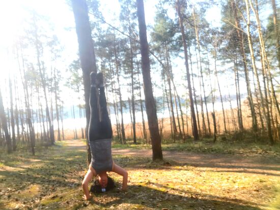 auch Bäume eignen sich, um mir Halt zu geben, wenn ich mir die Dinge mal aus einer anderen Perspektive betrachten möchte. 