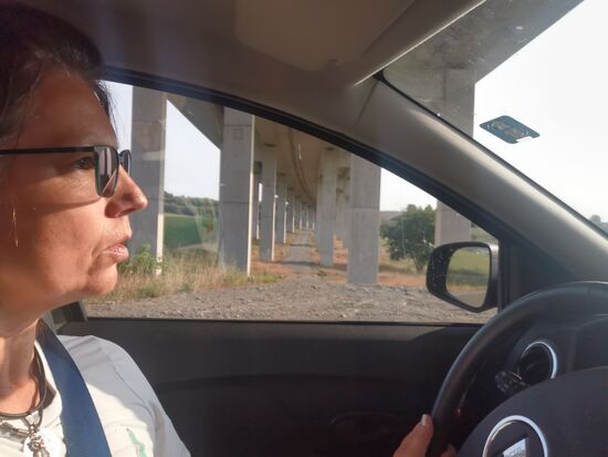 Länge 464 m, Höhe max. 55 m