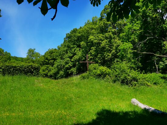 Start und Ziel: das Kriegerdenkmal ist wieder erreicht