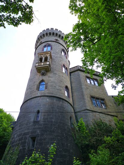 Ob da oben Rapunzel mal ihr Haar herunter gelassen hat  ??