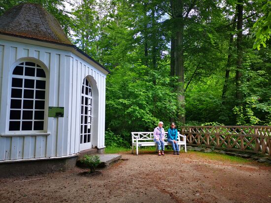 "Teehäuschen" - NEIN, es gibt hier keinen Tee, man muss auf eigene Getränke im Rucksack zurück greifen 