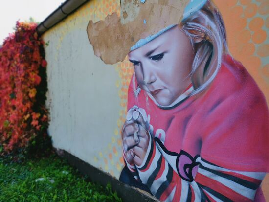 leider nagt auch hier "der Zahn der Zeit" 
