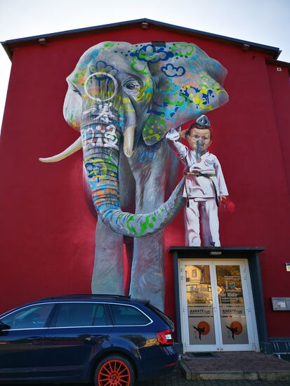 Elefant von CASE
Siechenrasen 13