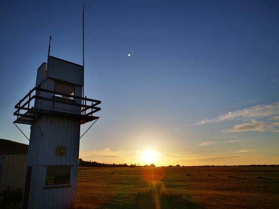 Abendstimmung am Flugplatz Dolmar