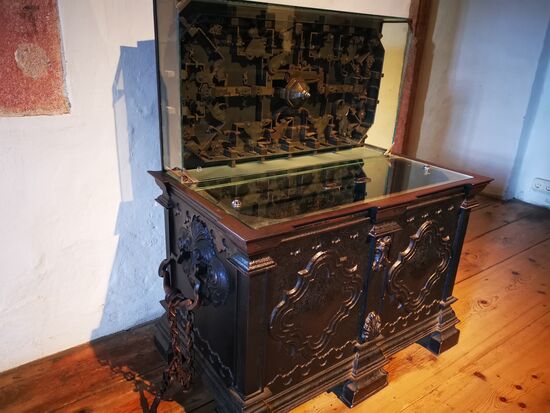 Eiserne Truhe, 18fache Verriegelung, 17. Jahrhundert