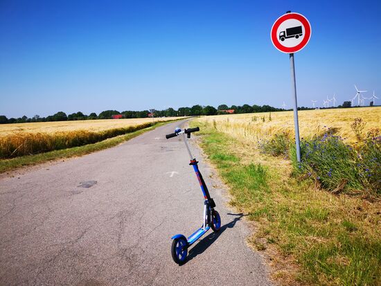 Glück muss der Mensch haben.... oder einen Tretroller 