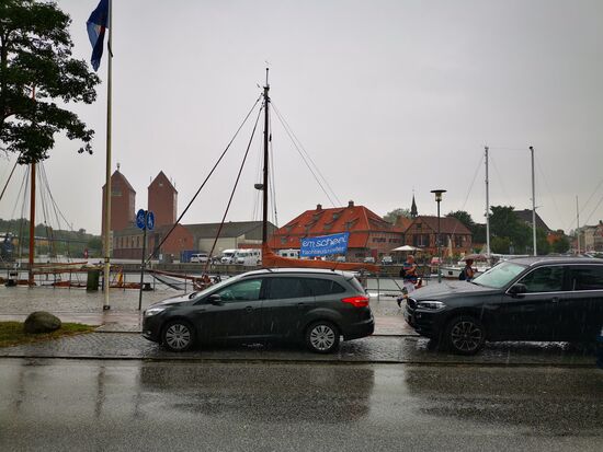 immer wieder hübsche Städtchen ...