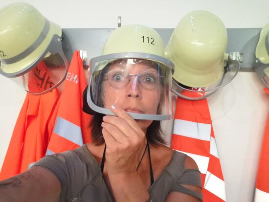 und nun geht es in die Abteilung Schutzanzüge