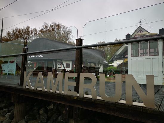 ups... Kamerun?? im Osten 