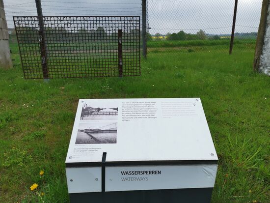 Und auch Hindernisse im Wasser.