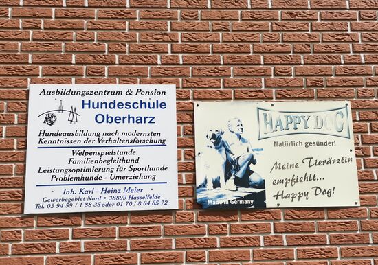 und ein kurzes "meet &amp; great" mit einem Freund von Michael, der Hunde ausbildet