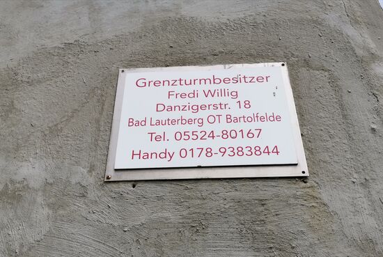 Dieser Wachturm scheint in privatem Besitz zu sein.