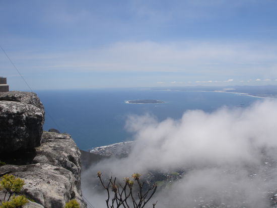 Tafelberg: Blick auf Kapstadt und Robben Island