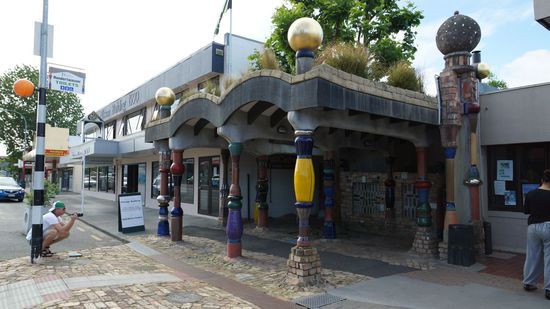 Hundertwasser-Klo