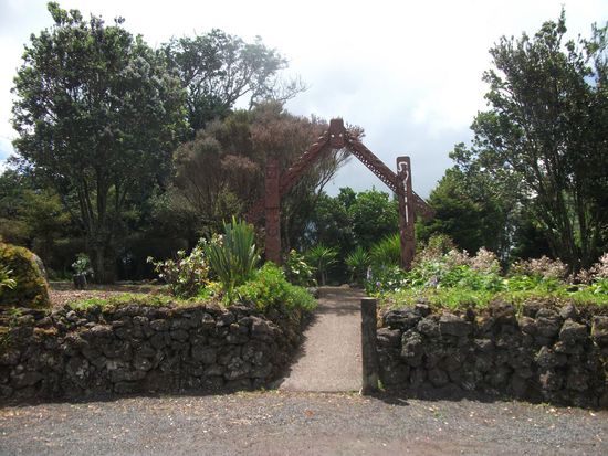 bei Kaikohe: Denkmal zu Ehren des Maoriführers "Hone Heke"